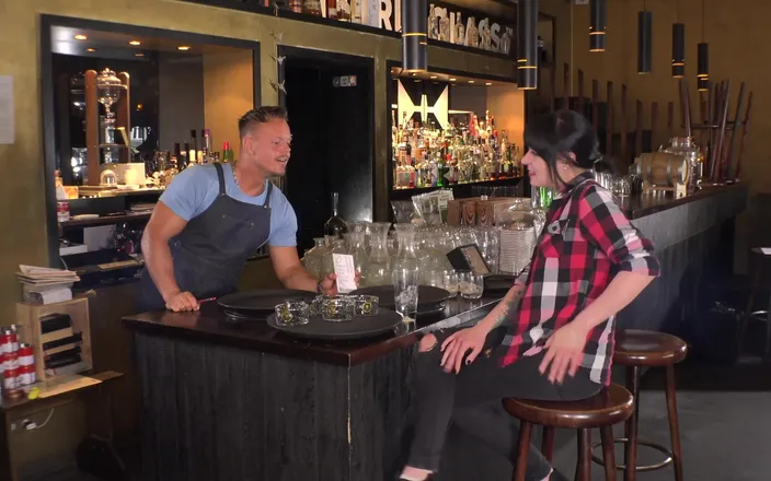German amateur - 100% German hardcore videos: Dark Haired Slut Jerking off Her Favorite Waiter