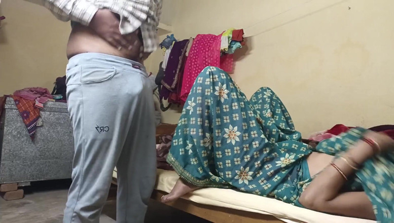 Kumari sushma: La prima volta che viene leccata figa di Desi Bhabhi