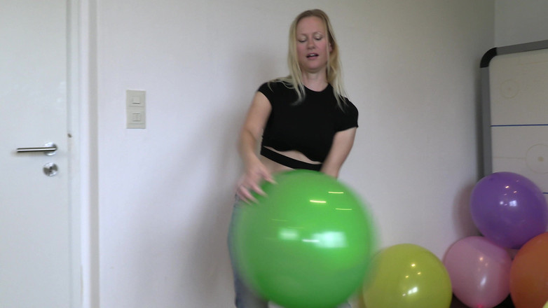 Blondehexe: Wenn Sie Auf Dicke Dinger Steht..