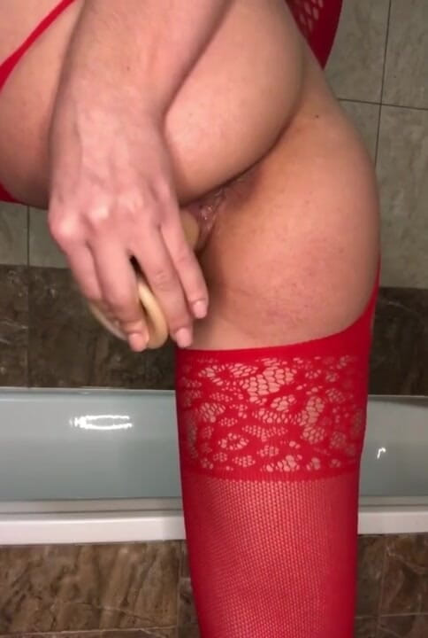 Hotsexybrunnet: играет с дилдо моей киски