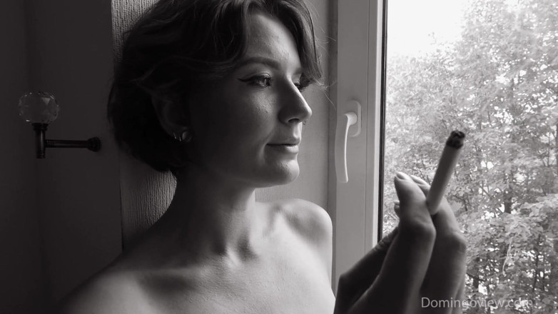 Domingo View: Bree Haze Son Sigara