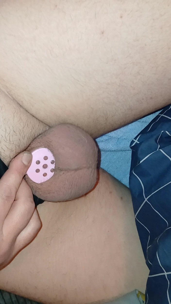 Tinychubman: シシークリッティ・チャスティティ・タイニー・ディック・アリシア・スモールズ