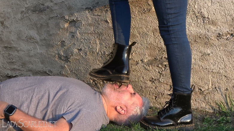 Lady Scarlet: Lady Scarlet - Dr Martens Cleaning Outdoor HD - Dr Martens Puliti...