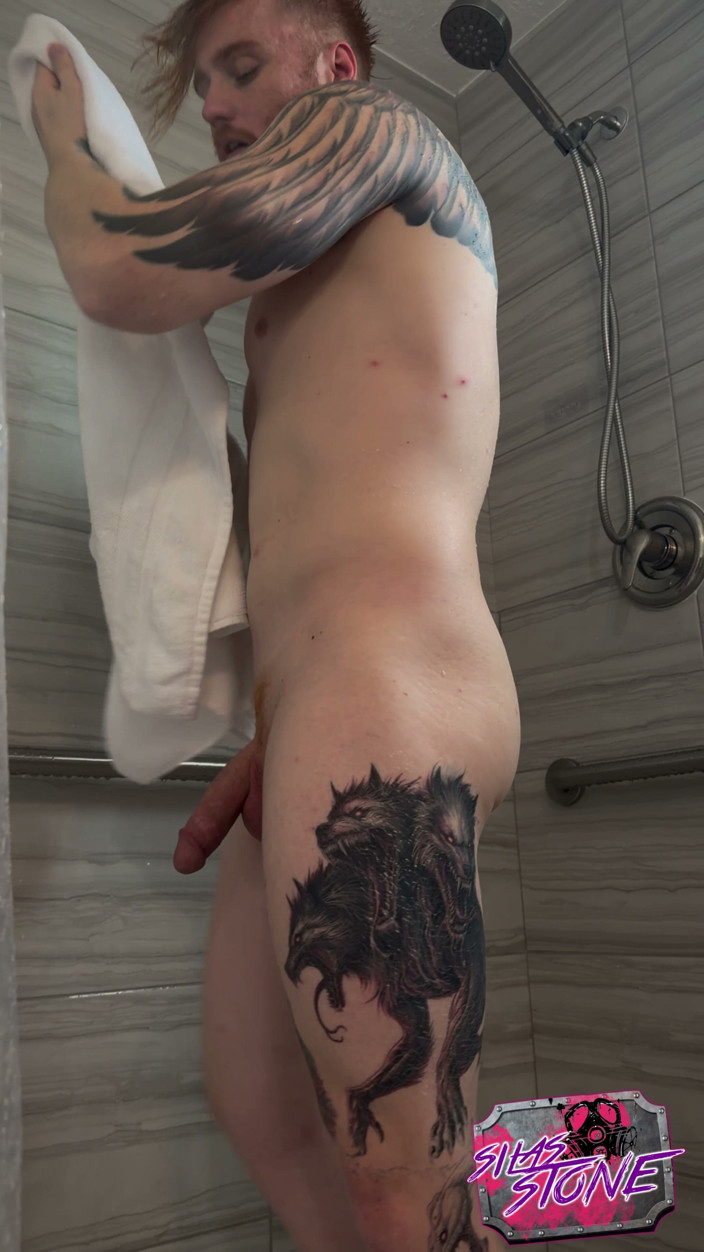 Silas Stone Gay & Solos: Redhead Prison Shower Solo