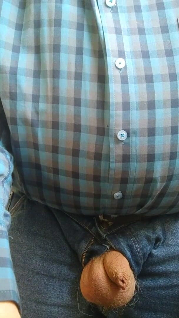 Karlchengeil: Я жую твої використані прокладки для трусиків!