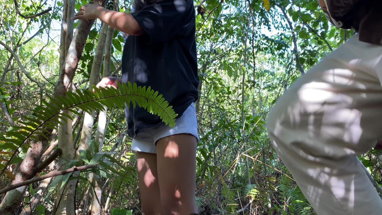 Pinay Shena Mae: Nature Ft. Seks