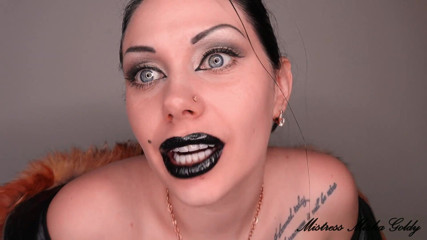 Goddess Misha Goldy: Trap je ballen voor mijn perfecte lippen