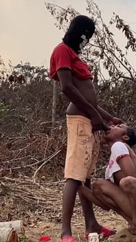 Kamera siaga di adegan luar ruangan