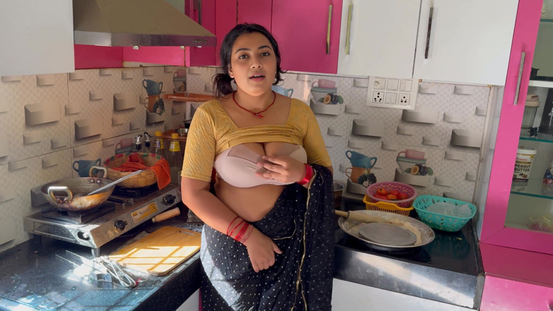 Hotty_ragini: Stepsister Needs My Help to Go to the Water Park...