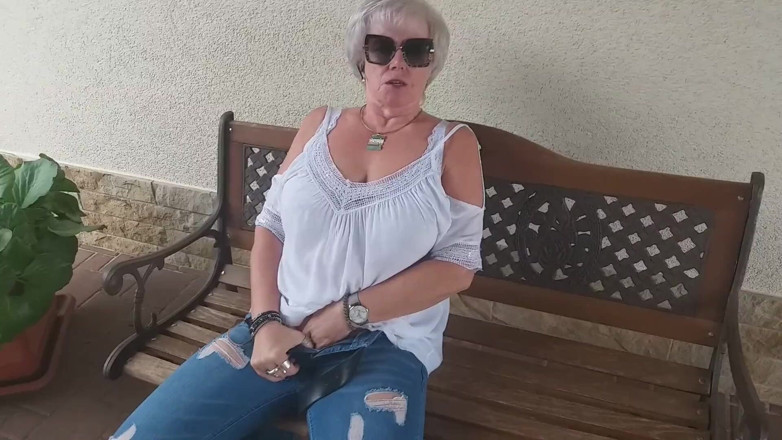 PureVicky66: Nine pantolonuna bakmana izin veriyor