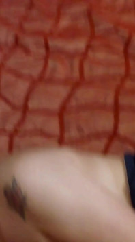 Sexy Round Ass Teen Reverse Cowgirl on Thick Mature Cock and Get Cumshot in Her Mouth Licking Sperm of the Tip of His Cock