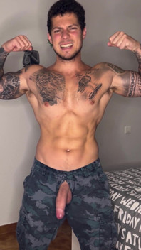 My Big Cock Cums in Military Outfit with No Touch