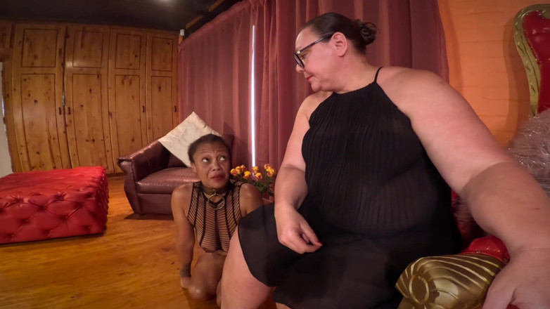 Mistress April: การสังเกตการณ์ของผู้สังเกตการณ์