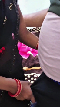 Romantic and Real Couple Sex at Home Indian Aunty Homemade Sex