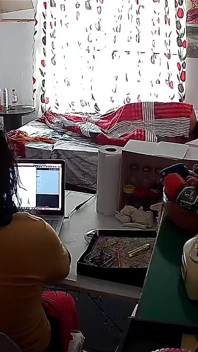 Ojczym na pasierbicy podczas homeoffice