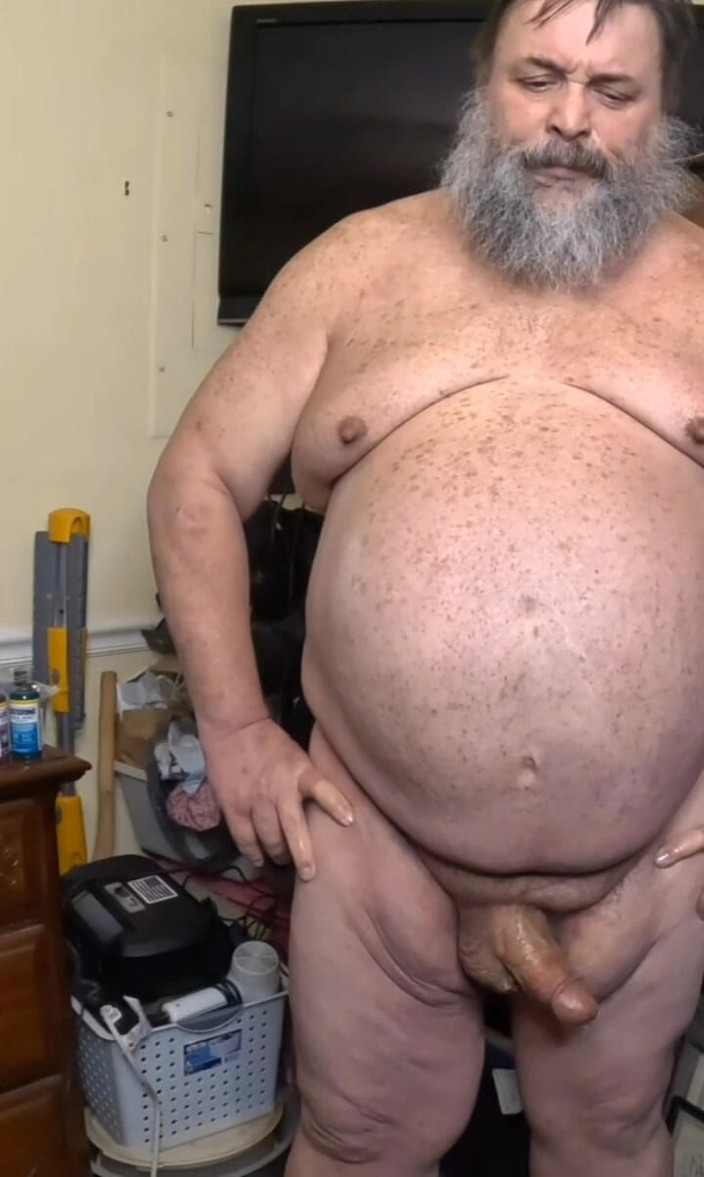 GeneWadexxx: Un ragazzo grosso con il suo cazzo enorme