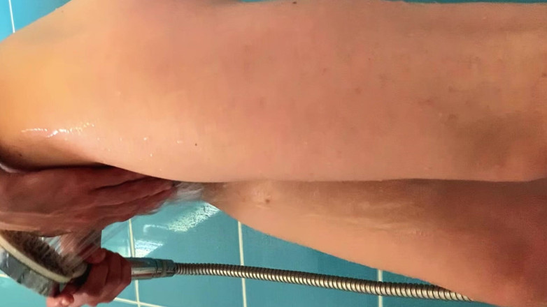 Hot wife biba: Peeping on Neighbor Wife Showering and Shaving Her Holes