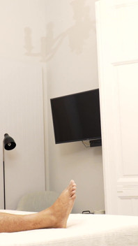 Tiffany Tatum - interracial punheta e boquete engolindo porra