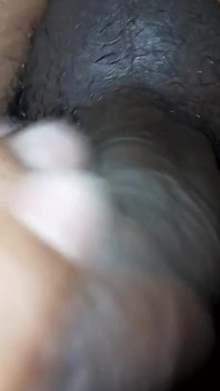 Desi nesestříhaný čůrák indický