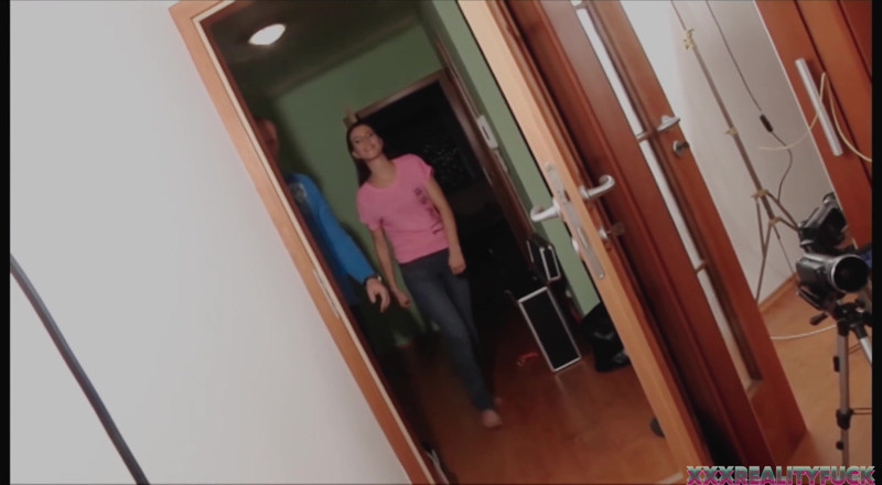 Czech Pornzone: 아마추어 침실의 열렬한 난교, vol.18