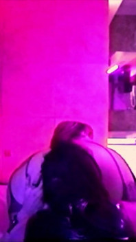 X13 Latex și Reyna Tirana - 1 - Casetă video cu sexe la hotel 1