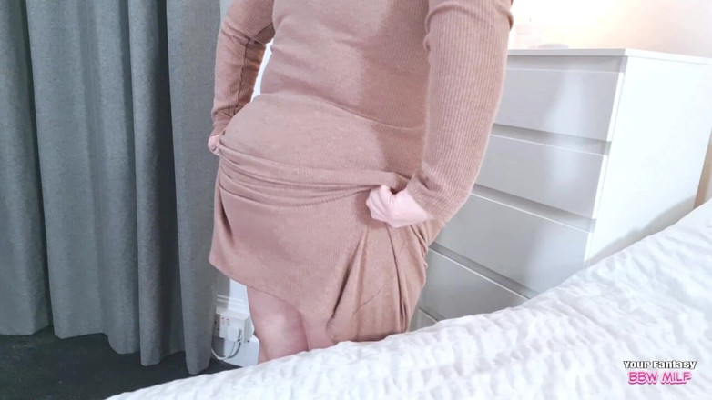 BBW_Wife: Великі цицьки тітки в її обтягуючій сукні (домашня дружина мамка з блідою дупою, товстушка фетиш зрілий аматор