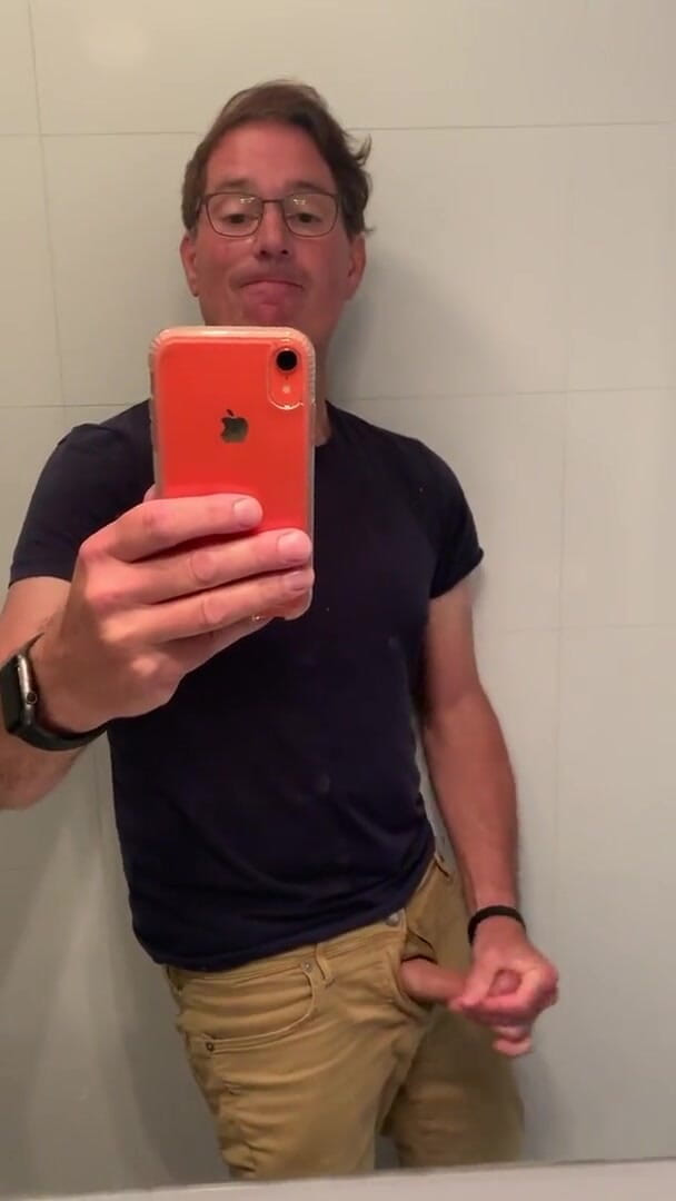 TJenner: Sesiunea de excitare la tachinare de astăzi, Arătându-mi pula roșie,...
