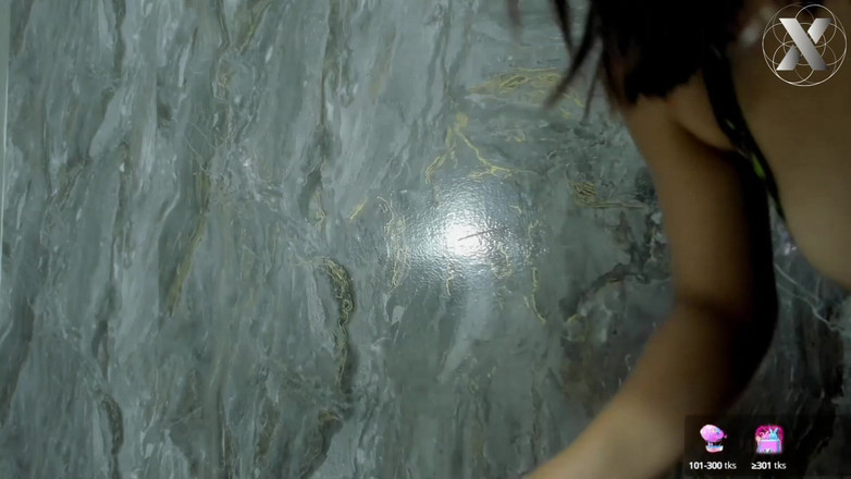 Lesbian Friends: Lưỡi của tôi trong âm hộ của cô ấy cho đến khi nó...