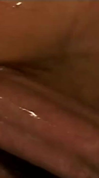 Romp fetish liar MILF berambut coklat dengan Costumed Hunk