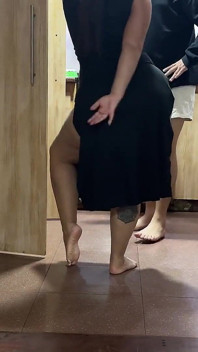 Housewife Asks Neighbor for Help to Seduce Him, Her Husband Was Not There and Becomes