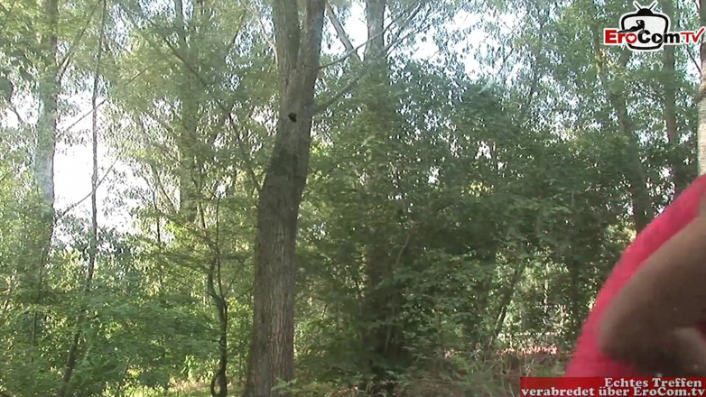 EroCom: Skinny 18yo brunette teen with small tits in a fmm outdoor 3some