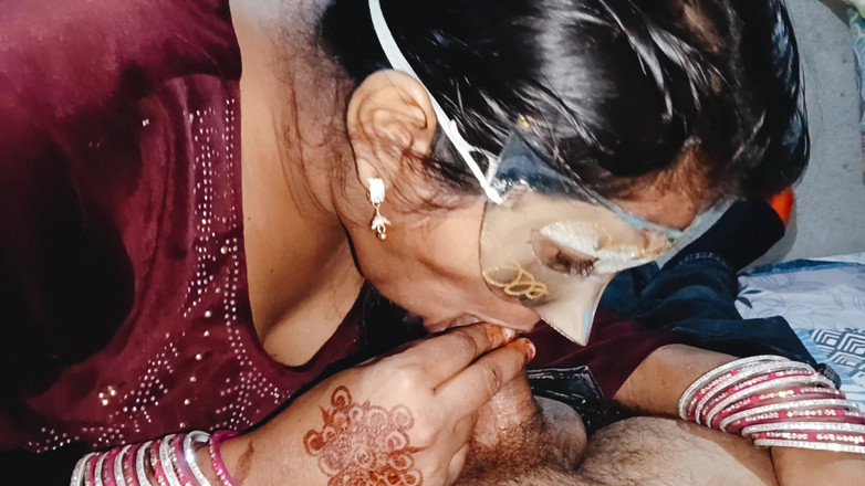 Sexy_girl_nehu: Индийская бхабхи с большой задницей трахается в хардкорной позе раком с ясным хинди голосом