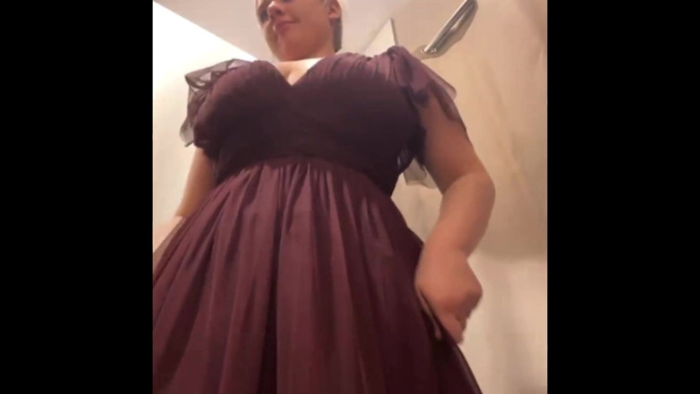 JuiceLussie: Risky Fucking. Fitting Room Masturbation. Pussy Close up. Squirting. Masturbate...