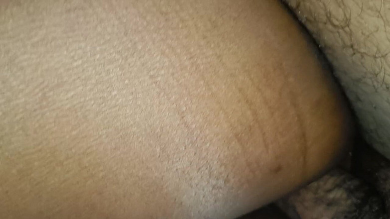 Desi Chamiya: Šukání mé desi manželky v noci