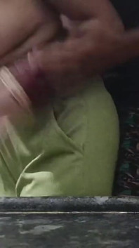 印度性感人妻ketchen和她的男友做爱