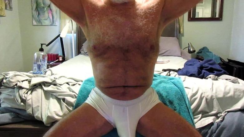 Mr hairy gardener: Спортзал, часть 1