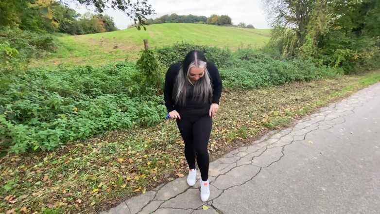Mia XXX: Miaxxx Chuva Dourada