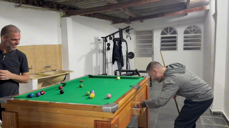 carmonaoficial: Sr Carmona and Victor Ferraz Playing Naked Billiards