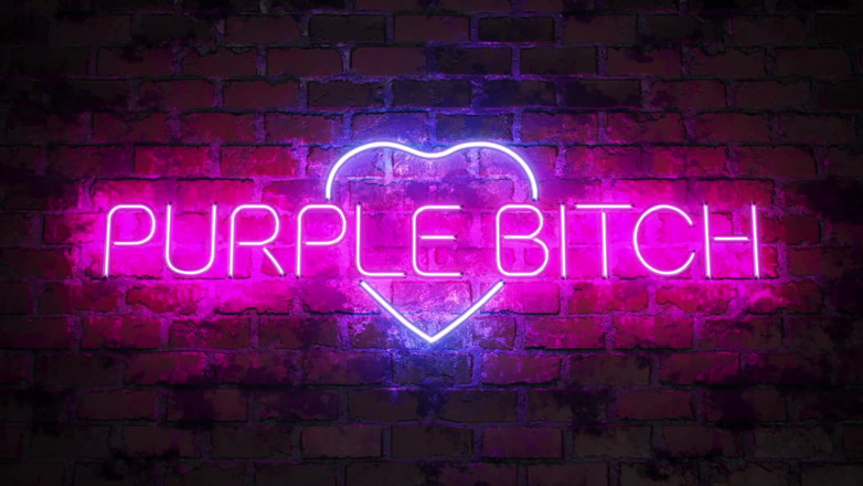 Purple Bitch: Leeloo Dallas kee baar phuhaar aur gand chudaee