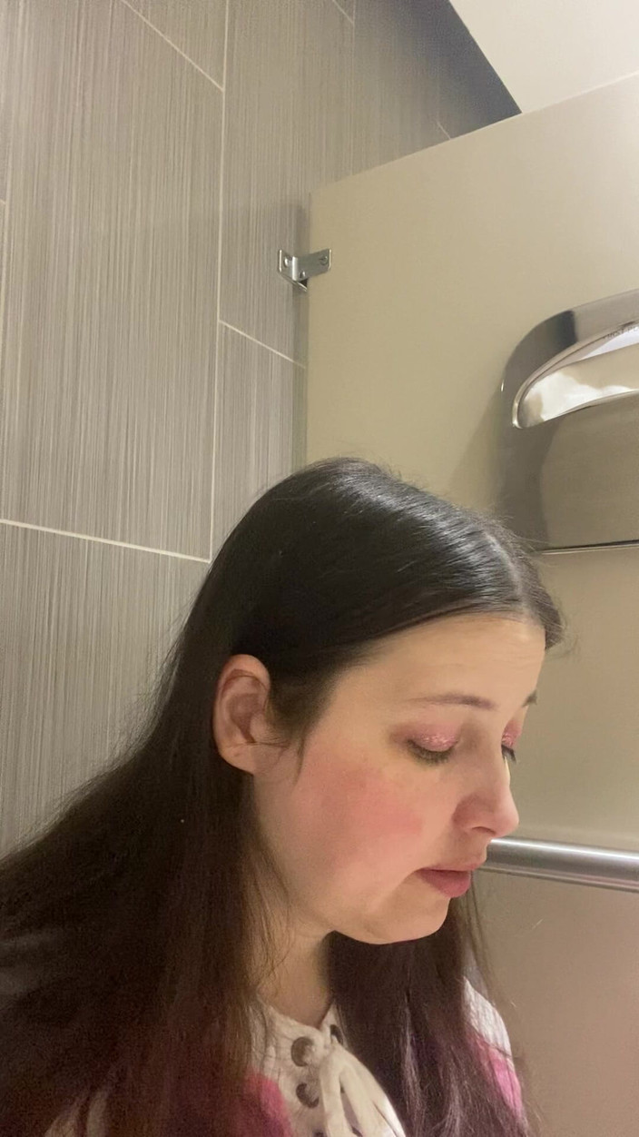 MissChrystalline: Unplanned but a Very Welcome Orgasm