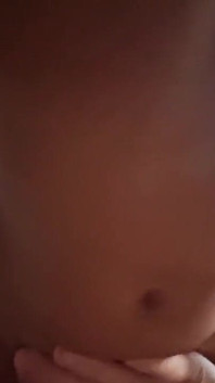 Aiutando Il Mio Amico Al Debutto a Fare Il Suo Primo Video Porno!