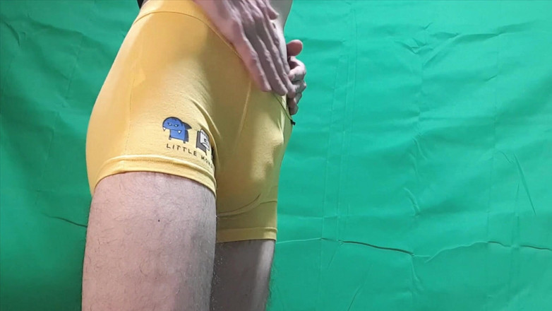 HeIsSooThin: I ragazzi gialli ci provano