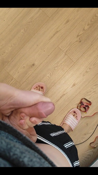 I want you lick my girlcock
