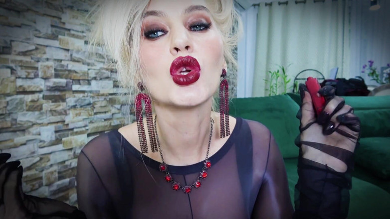 Goddess Celine: Dominazione femminile