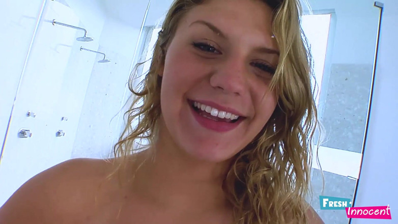 Fresh and Innocent: Got mummy - une MILF BBW à gros nichons se fait défoncer...