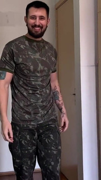 Militaire Cuckold: Soldaat X Camila POV (gezichtsbehandeling)