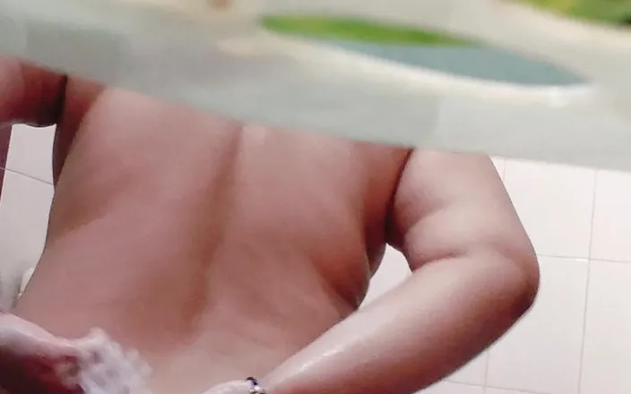 Erotic Genie: Bathroom Session