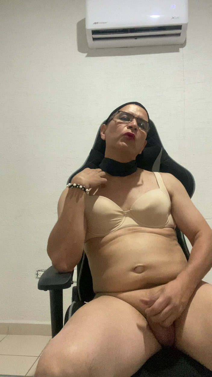 Emmanat studios: Emmanataly nackte 2