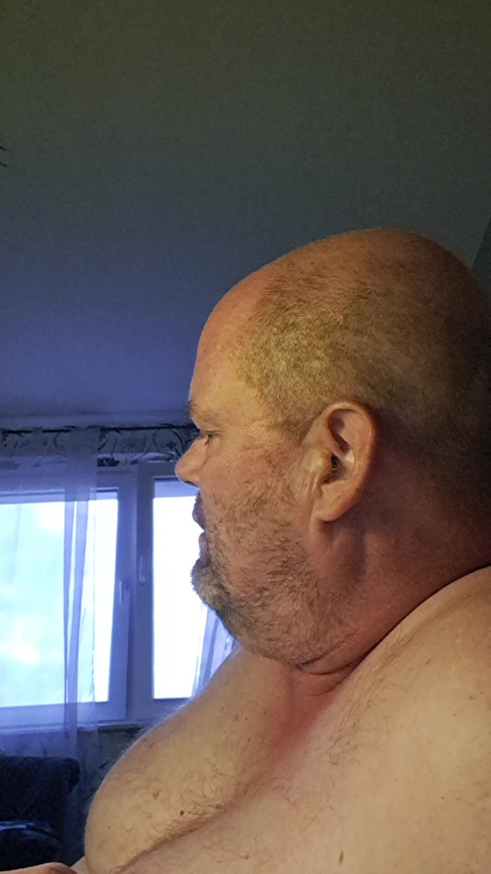Fickspecht: Dildo Fuck Demonstration of the Slut in the Morning