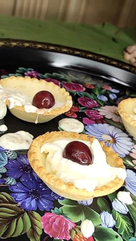 Gioca con cibo, cioccolatino, dildo, squirt